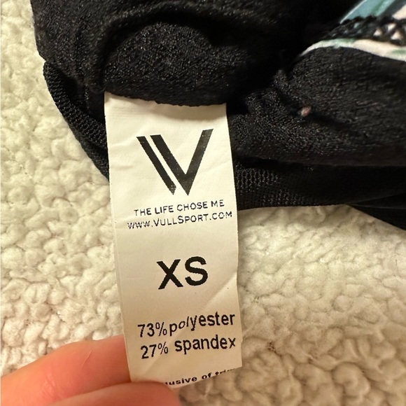 VULL Tropical Floral Print Sports Bra CrossFit - Picture 8 of 9